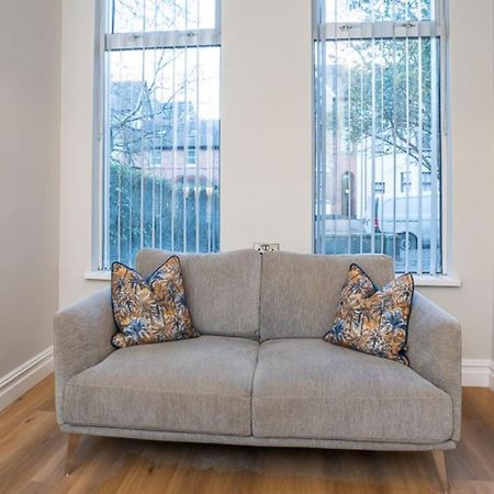 Modern 2 Bdr Apartment At Queens By Belfast City Breaks Esterno foto